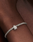 Pandora Minibedel getextureerde ster 794050C00