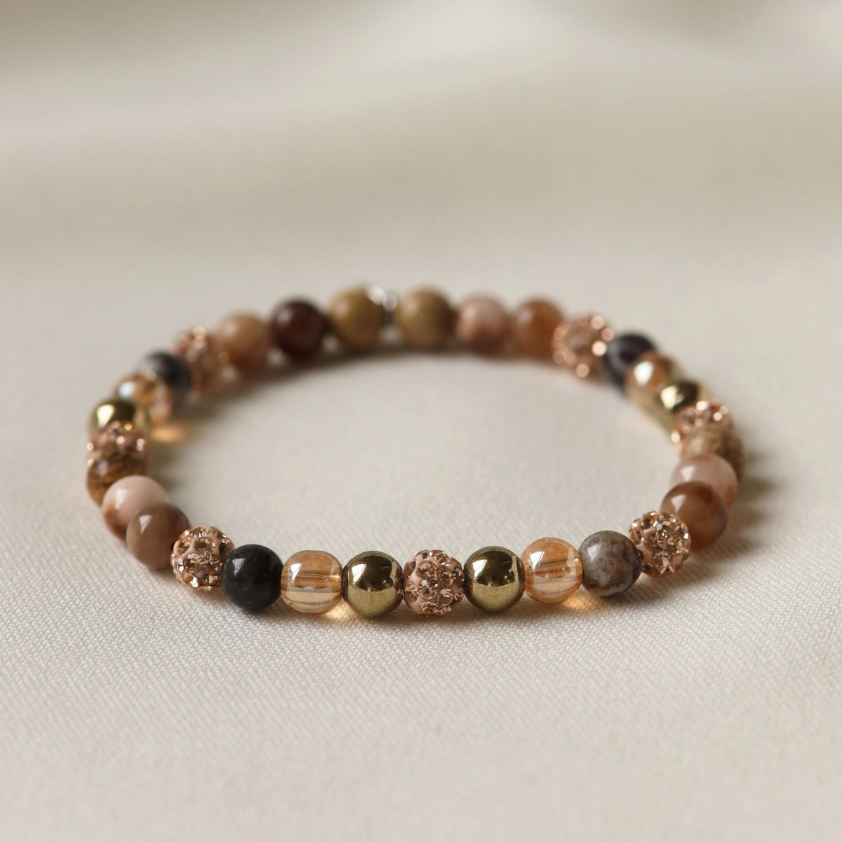 Karma Spiral Louna XS armband roségoud gedragen