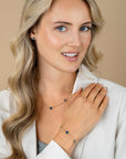 ZINZI gold plated zilveren schakelketting met twee lichtblauwe klavers en een donkerblauwe klaver 42-45cm ZIC2662B - PansiteNederland.nl