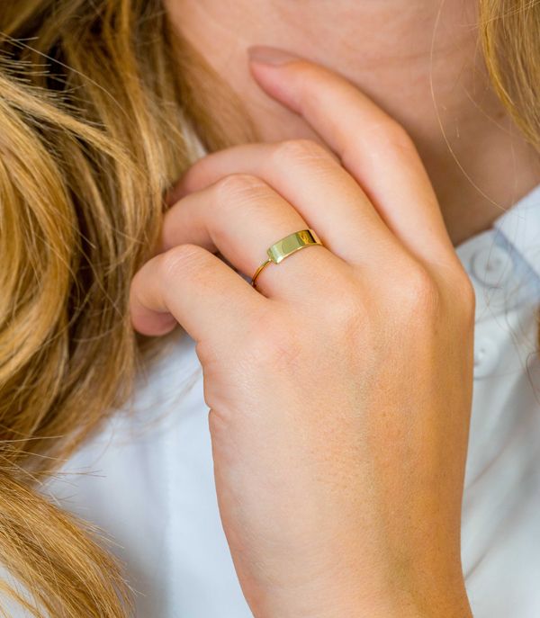 ZINZI Gold 14 karaat gouden ring rechthoek plaatje ZGR176 - PansiteNederland.nl