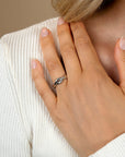 ZINZI zilveren ring (6mm breed) met twee door elkaar gevlochten gladde banen ZIR2683 - PansiteNederland.nl