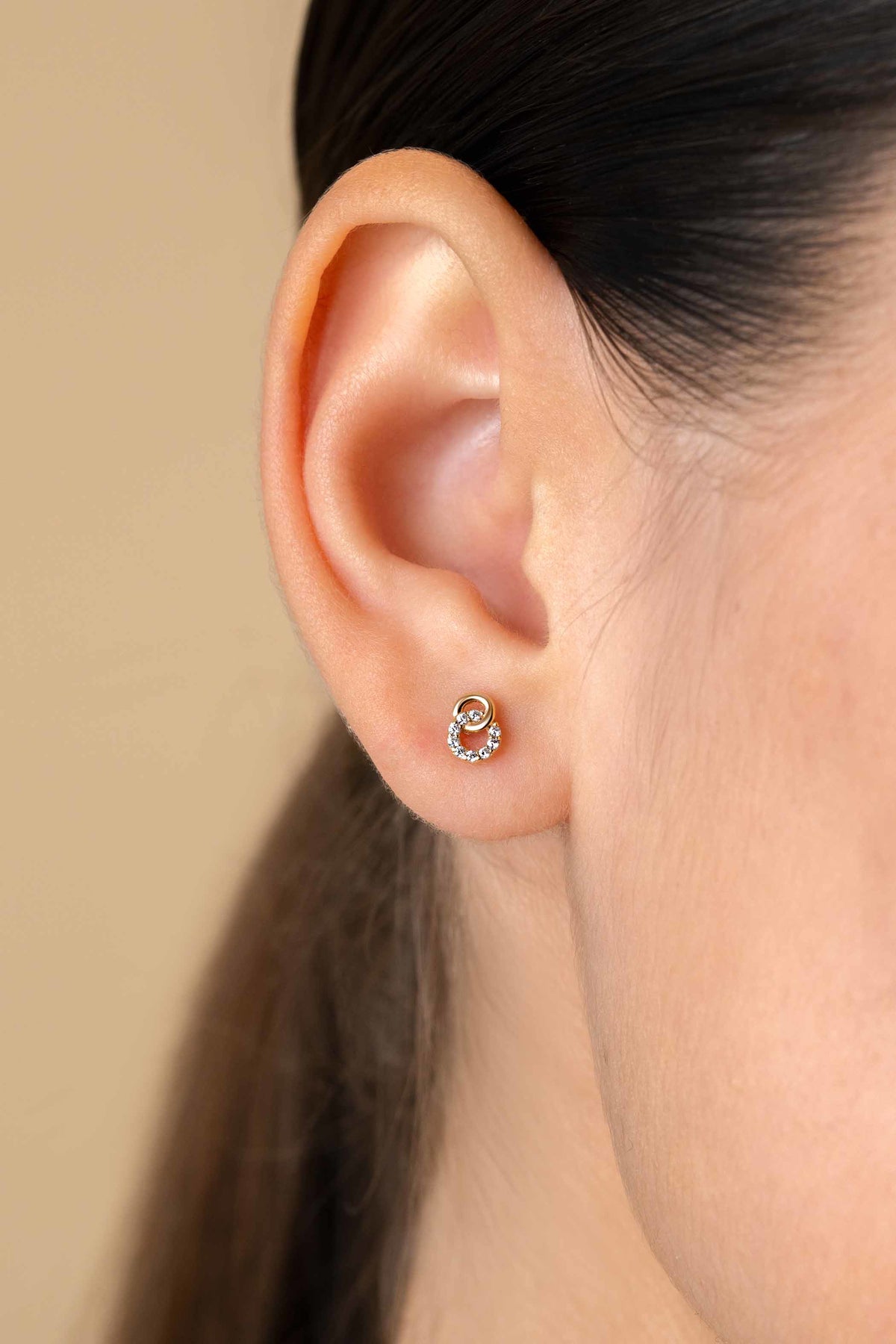 ZINZI 14K Gouden Oorknoppen met Witte Zirkonia ZGO471