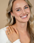 ZINZI gold plated zilveren ring (5mm breed) met een gevlochten Infinity teken in lijnen motief ZIR2684 - PansiteNederland.nl