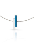 Clic Collier Eenvoudige staafjes Blauw C116B, exclusief en kwalitatief hoogwaardig. Ontdek nu!