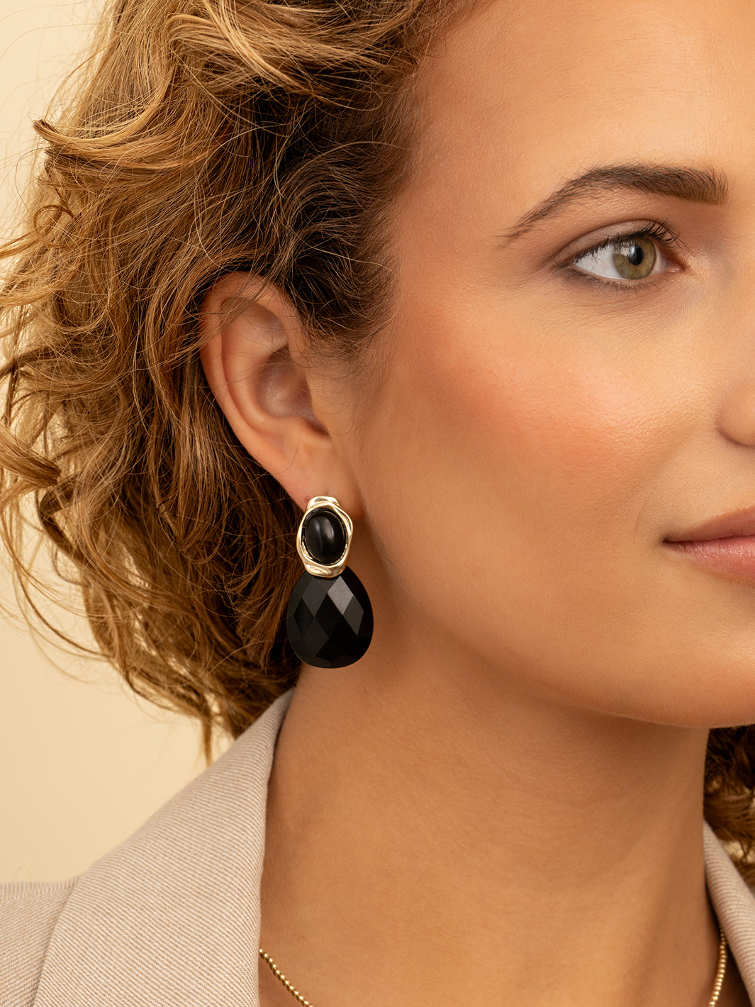 Sparkling Jewels Oorbellen Flow Onyx EAG53-G07 Goudkleurig