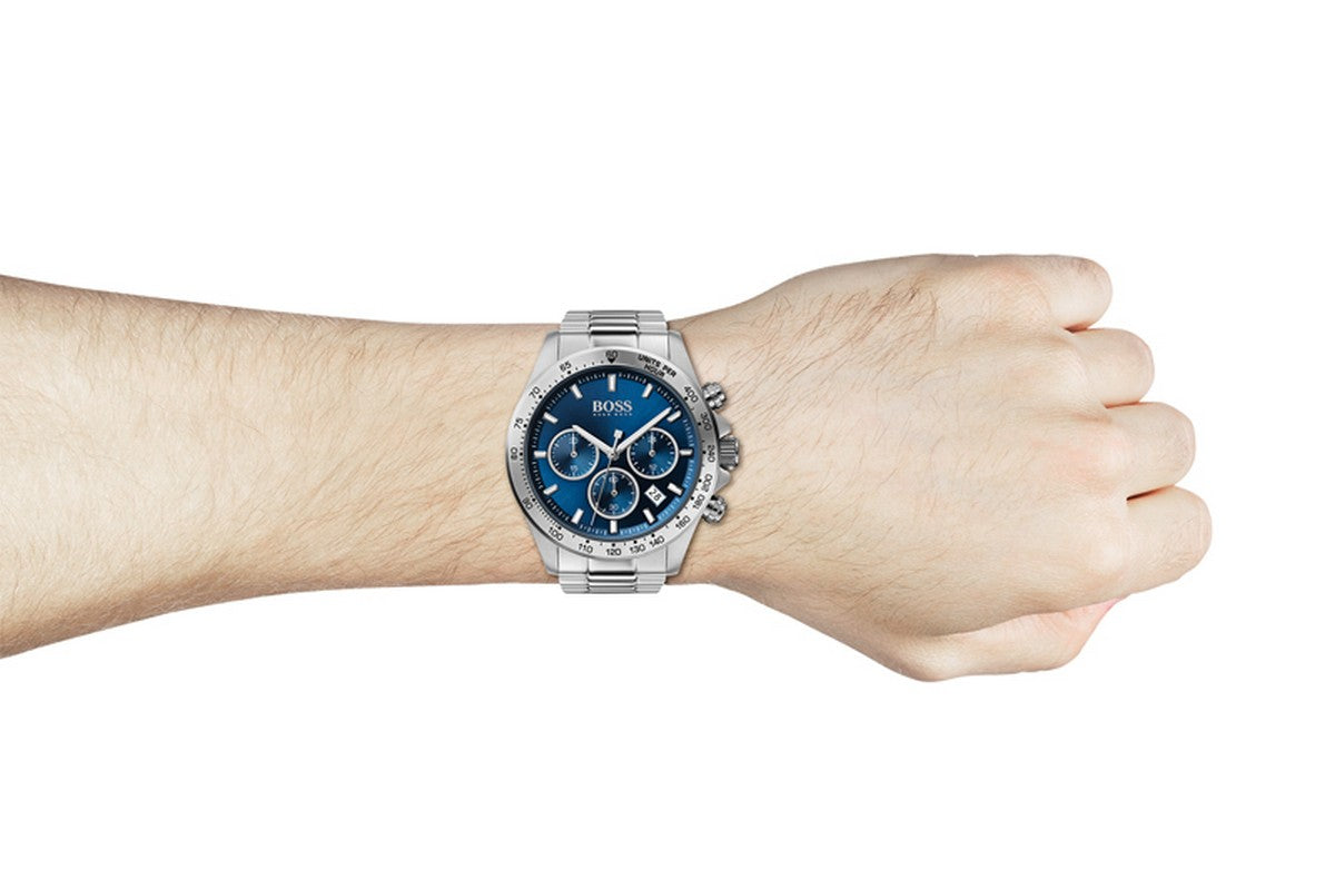 Hugo Boss HB1513755 HERO Horloge  Staal Zilverkleurig Ø 43 mm op de pols
