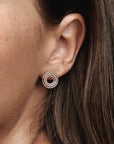 Pandora Signature Two tone Logo & Pave Stud Earrings 282780C01, exclusief en kwalitatief hoogwaardig. Ontdek nu!