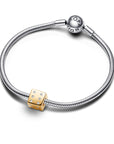 Pandora Schitterende Dobbelsteen 14k Goud Vergulde Zirkonia Bedel 761269C01