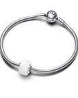 Pandora Witte Minibedel Van Muranoglas 793118C00, exclusief en kwalitatief hoogwaardig. Ontdek nu!