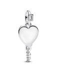 Pandora Graveerbare Hart Sleutel Hanger 394353C01 – Zilver