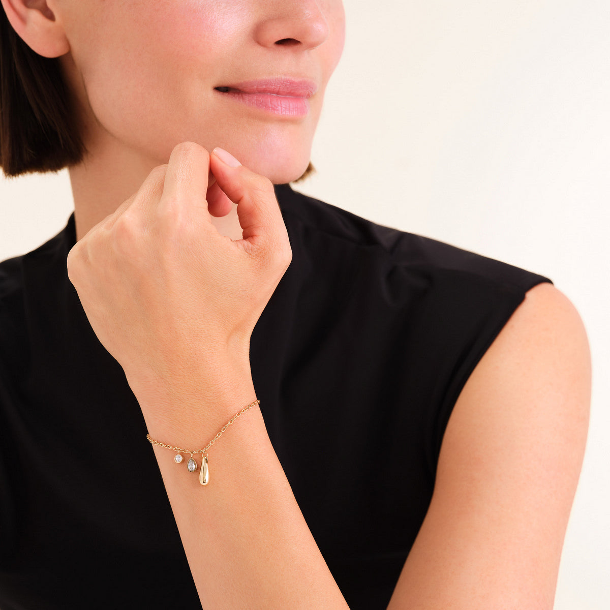 Rosefield Armband Bold Solitary Charms JBBCG-J1211 Goudkleurig