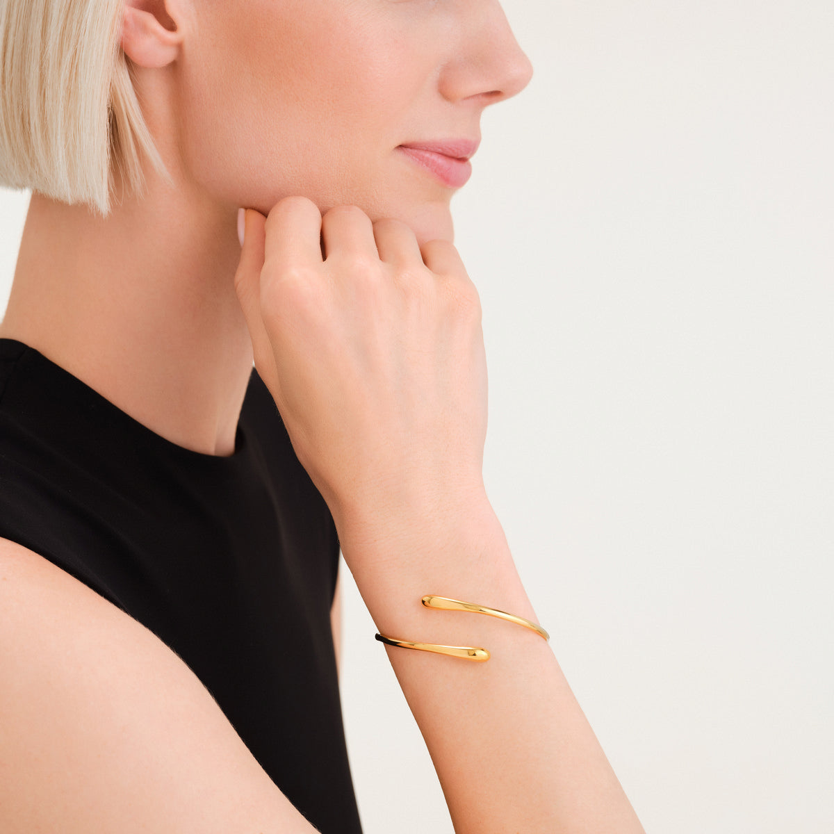 Rosefield Armband Contrarié Cuff JBCBG-J1047 Goudkleurig