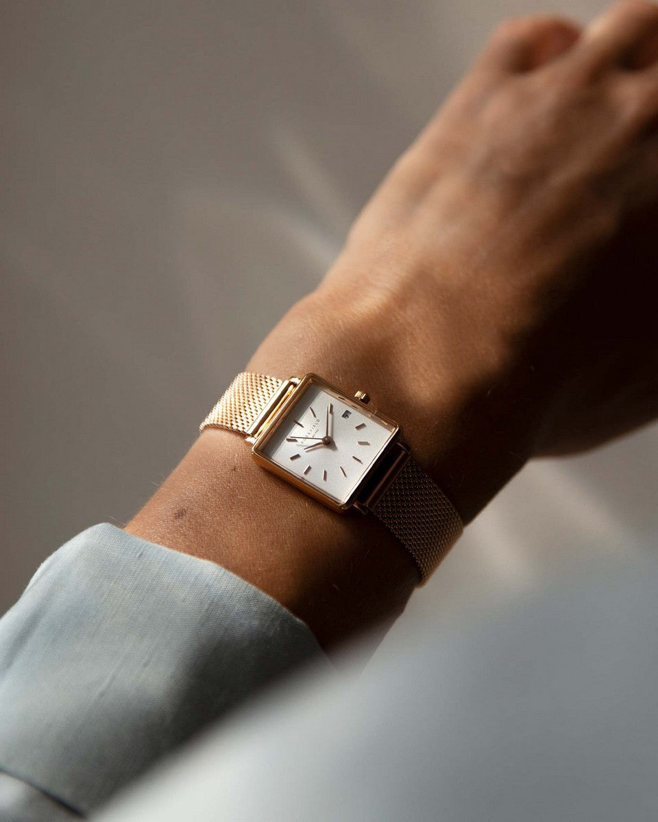 Rosefield horloge QMWMRG-Q040 The Boxy XS White Sunray Mesh Rose Gold - PansiteNederland.nl