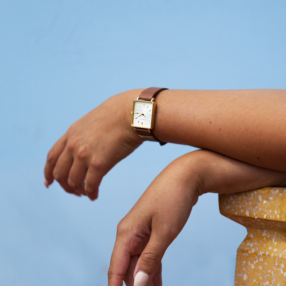 Rosefield horloge QSCG-Q029 The Boxy White Sunray Cognac Gold  - PansiteNederland.nl