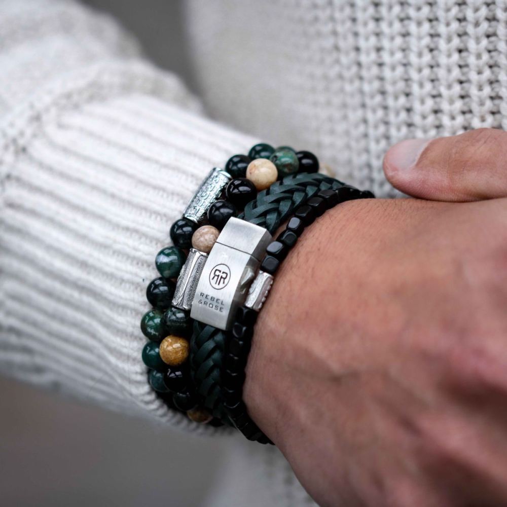Rebel & Rose Stones Only 8mm Armband RR-80019-S – mosgroen deels doorzichtig