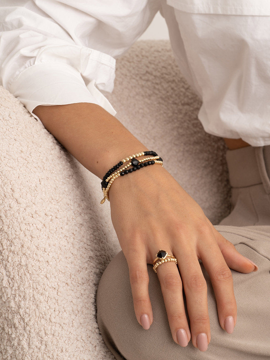 Sparkling Jewels Armband Onyx SB-G-4MM-RLI-G07 Goudkleurig