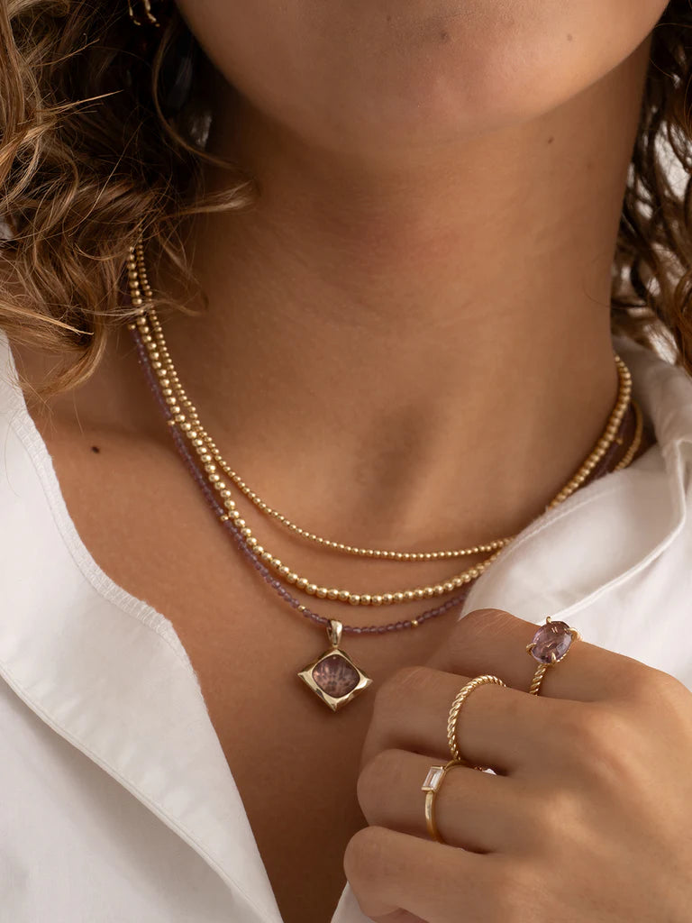 Sparkling Jewels hanger Aubergine Quartz Cushion Cut Amulet - Gold SPG32-G59 - PansiteNederland.nl