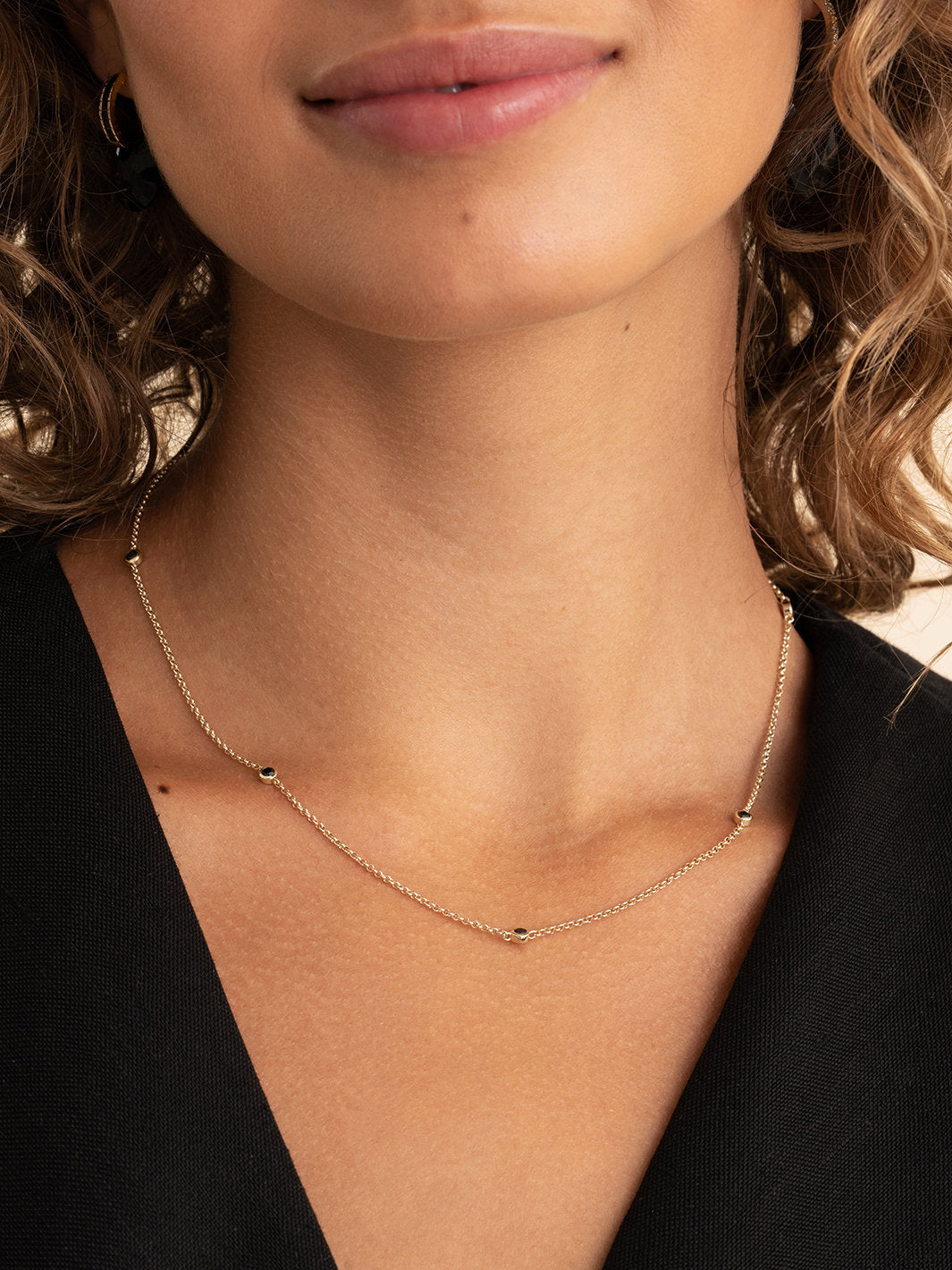 Sparkling Jewels Ketting Black zirkonia beads anchor chain 42cm + 2cm SN CBG zirkonia02 SN-CBG-CZ02 Zilverkleurig