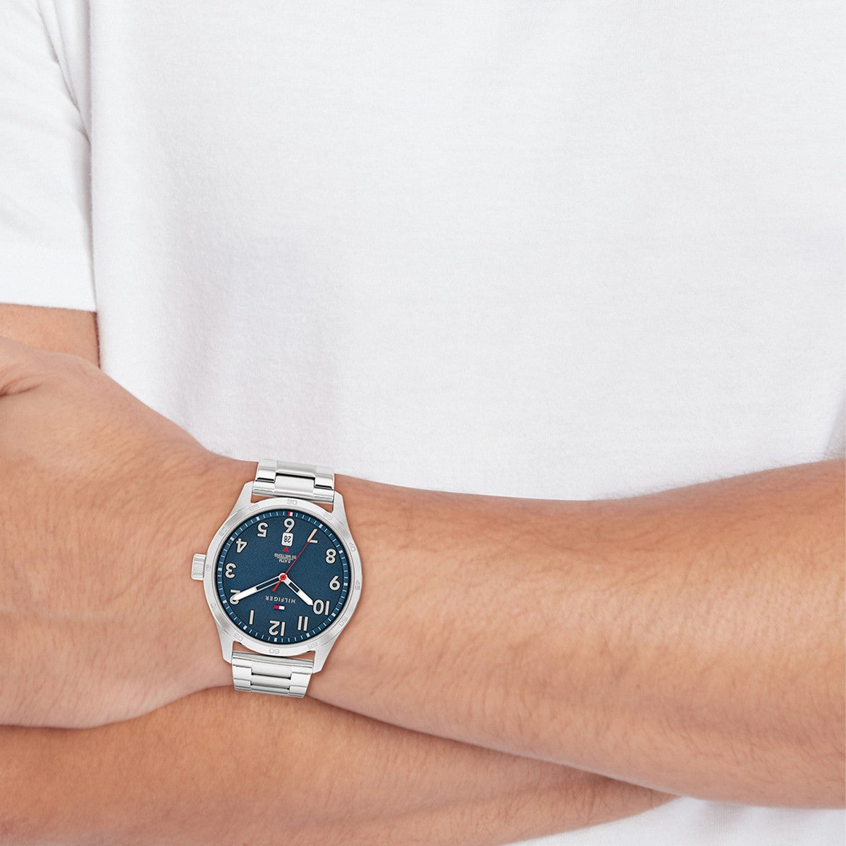 Tommy Hilfiger TH1710563 Horloge Heren Zilverkleurig 43mm, exclusief en kwalitatief hoogwaardig. Ontdek nu!