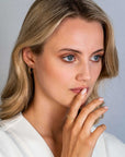 ZINZI gold plated zilveren oorringen gedraaid 15 x 2mm witte zirkonia's ZIO2320Y