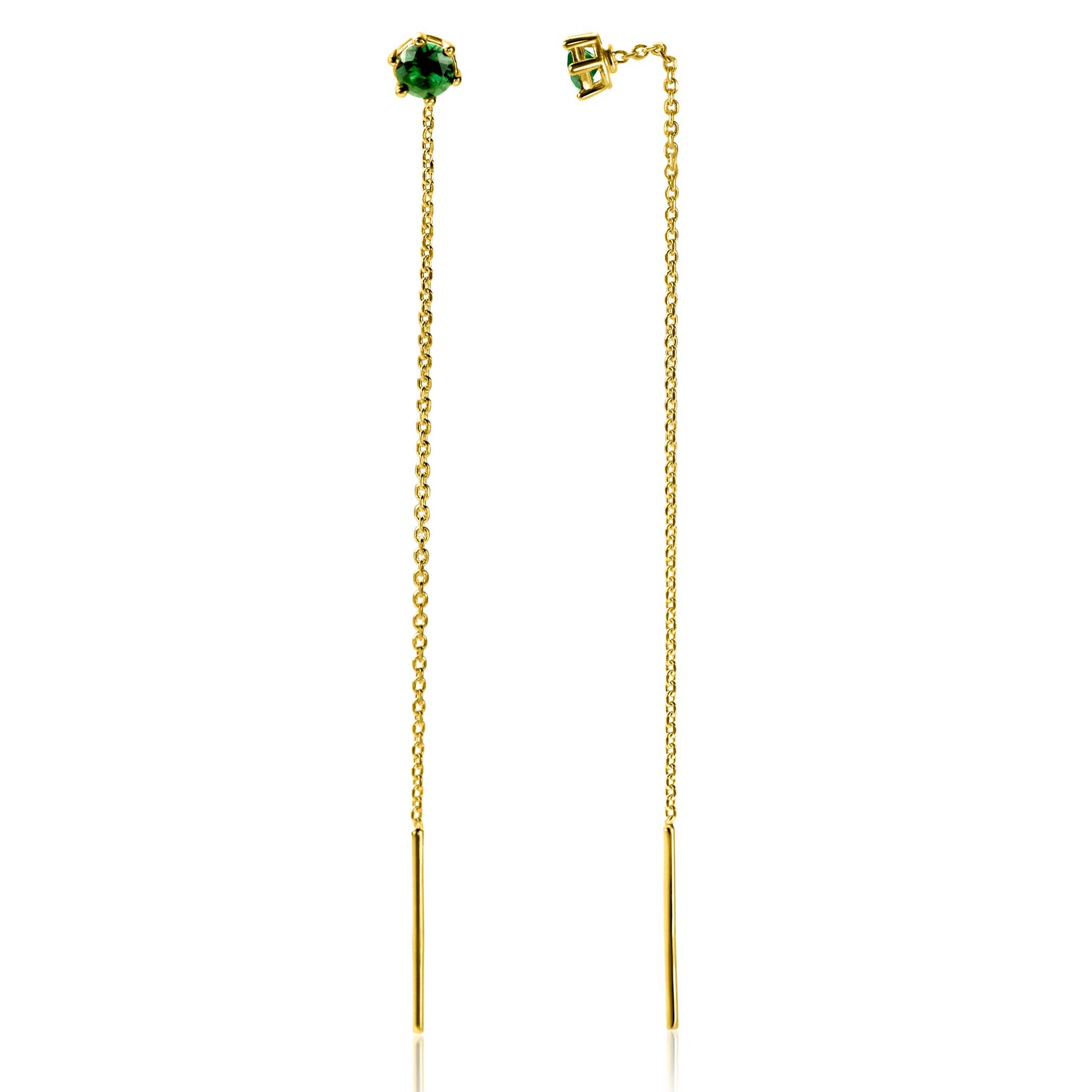 ZINZI gold plated zilveren doortrek oorbellen met chatonzetting 5mm groene kleursteen en sierlijk kettinkje ZIO2576GG - 80mm - PansiteNederland.nl