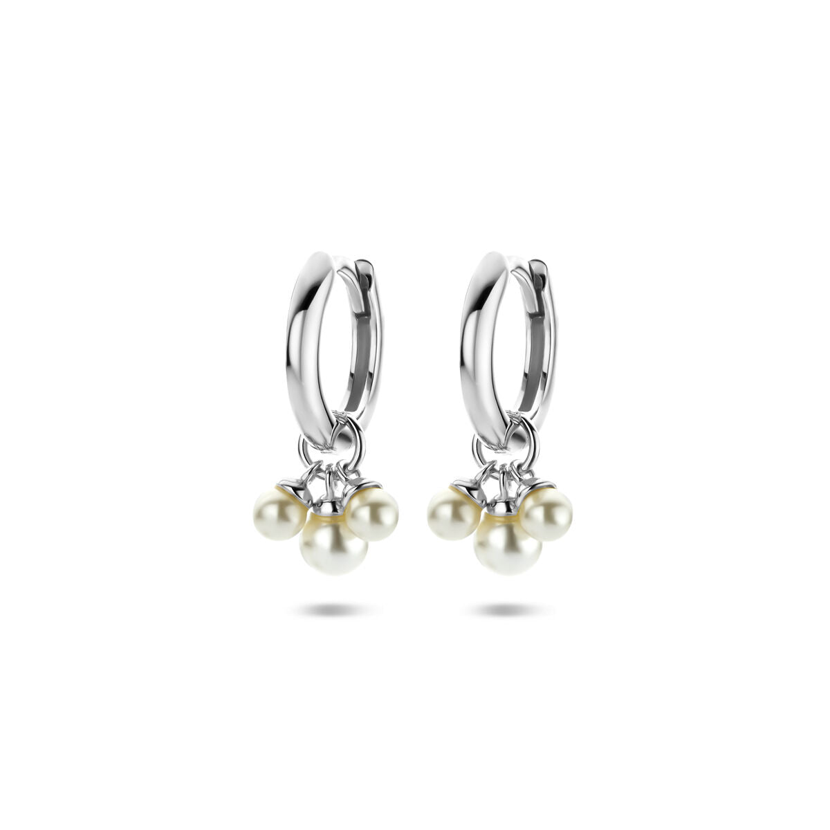 Zilveren gerhodineerde oorringen parels 17 mm - 1341169