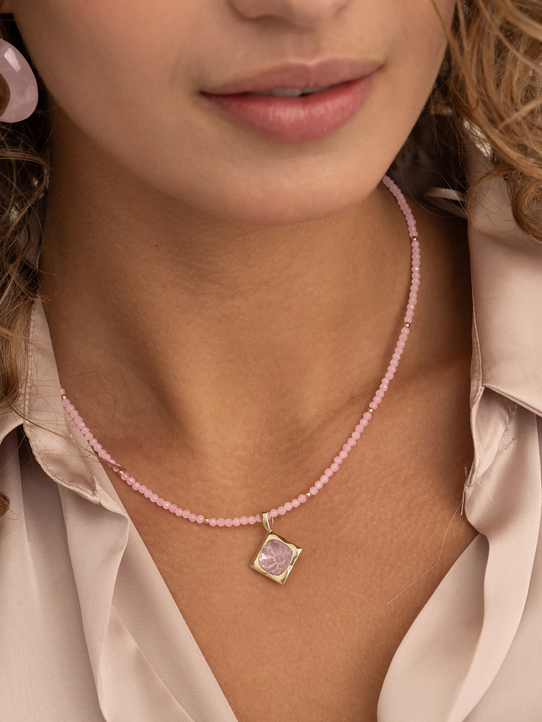 Sparkling Jewels ketting | 2mm Rose Quartz Gold - 42cm +2cm NLK04G-G13 - PansiteNederland.nl