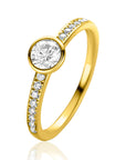 ZINZI Gold 14 krt gouden ring met witte zirkonia's in de scheen en opvallende ronde zetting in het midden ZGR463 - PansiteNederland.nl