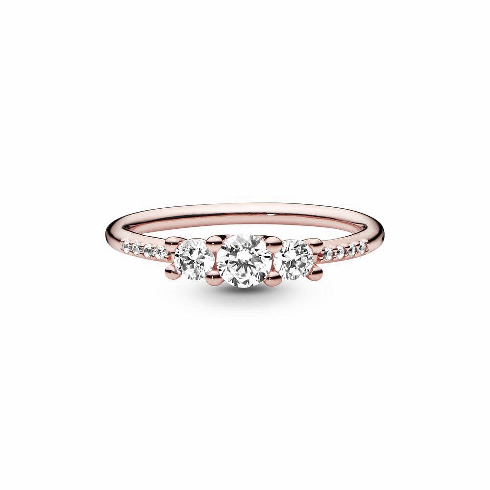 Pandora Clear Three-Stone Ring 186242CZ, exclusief en kwalitatief hoogwaardig. Ontdek nu!