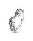 Pandora Sparkling Asymmetric Wave Ring 192543C01, exclusief en kwalitatief hoogwaardig. Ontdek nu!