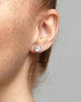 Pandora Heldere Sprankelende Stralenkrans Oorknopjes 290591CZ, exclusief en kwalitatief hoogwaardig. Ontdek nu!