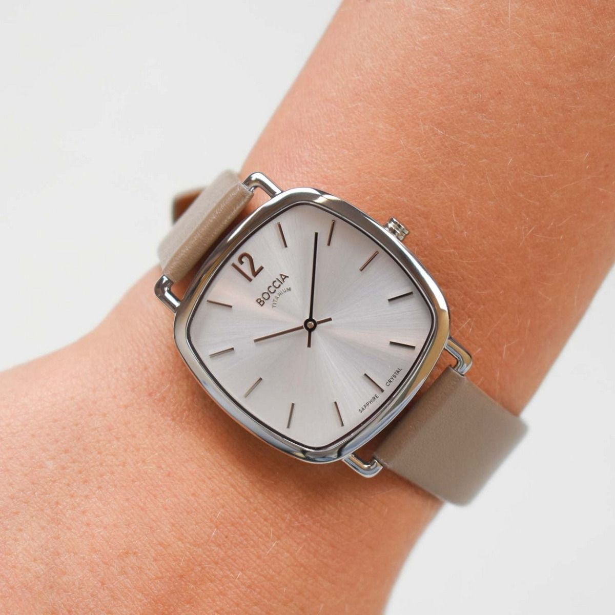 Boccia Titanium 3334-01 horloge - Titanium - Zilverkleurig - 33 mm, exclusief en kwalitatief hoogwaardig. Ontdek nu!