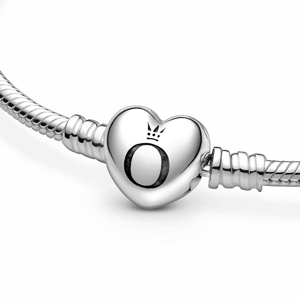 Pandora Moments Snake Chain Armband met Hartsluiting 590719, exclusief en kwalitatief hoogwaardig. Ontdek nu!