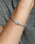 Pandora Moments Snake Chain Armband met Marvel The Avengers Logo Sluiting 590784C00, exclusief en kwalitatief hoogwaardig. Ontdek nu!
