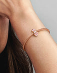 Pandora Pink Daisy Spacer Clip Charm 788809C01, exclusief en kwalitatief hoogwaardig. Ontdek nu!