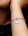 Pandora Mother & Son Heart Split Bedel 797777EN16, exclusief en kwalitatief hoogwaardig. Ontdek nu!