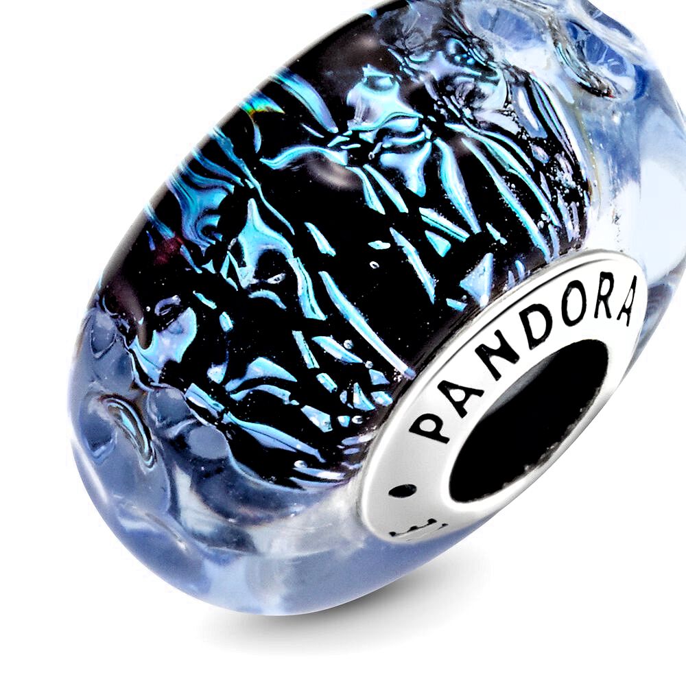 Pandora Golvende Donkerblauwe Muranoglazen Oceaan Bedel 798938C00, exclusief en kwalitatief hoogwaardig. Ontdek nu!