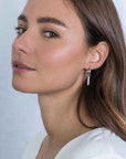 Zinzi zilveren oorbedels 21,5 mm staafje zirkonia ZICH2142, exclusief en kwalitatief hoogwaardig. Ontdek nu!