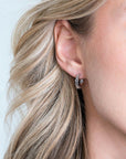 Zinzi zilveren oorringen 13mm Infinity vorm luxe sluiting ZIO1265, exclusief en kwalitatief hoogwaardig. Ontdek nu!