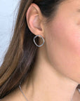 Zinzi zilveren oorstekers vierkant open 22mm ZIO2094, exclusief en kwalitatief hoogwaardig. Ontdek nu!