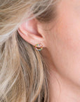 Zinzi zilveren oorknoppen 14K geel verguld 8mm bezet regenboog ZIO2170, exclusief en kwalitatief hoogwaardig. Ontdek nu!