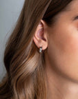 Zinzi zilveren luxe oorringen drie gladde banen en witte ronde zirkonia 15x4mm ZIO2241, exclusief en kwalitatief hoogwaardig. Ontdek nu!