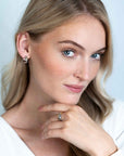 Zinzi zilveren luxe oorringen cross-over bicolor met witte zirkonia's 16x6mm ZIO2243, exclusief en kwalitatief hoogwaardig. Ontdek nu!