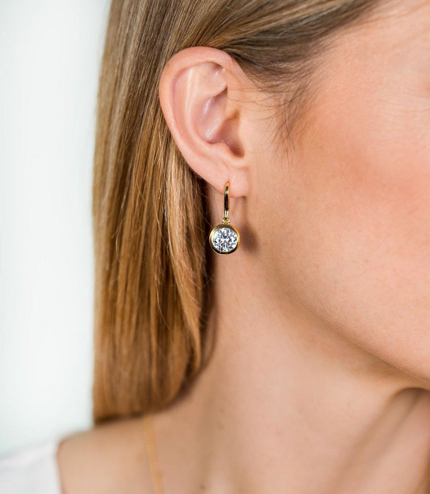 Zinzi zilveren oorhangers geelverguld witte zirkonia 11mm ZIO2, exclusief en kwalitatief hoogwaardig. Ontdek nu!