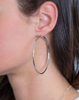 Zinzi zilveren oorringen glad 65x2mm rond ZIO438, exclusief en kwalitatief hoogwaardig. Ontdek nu!