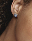 Pandora Blauwe viooltje oorknopjes 290781C01, exclusief en kwalitatief hoogwaardig. Ontdek nu!