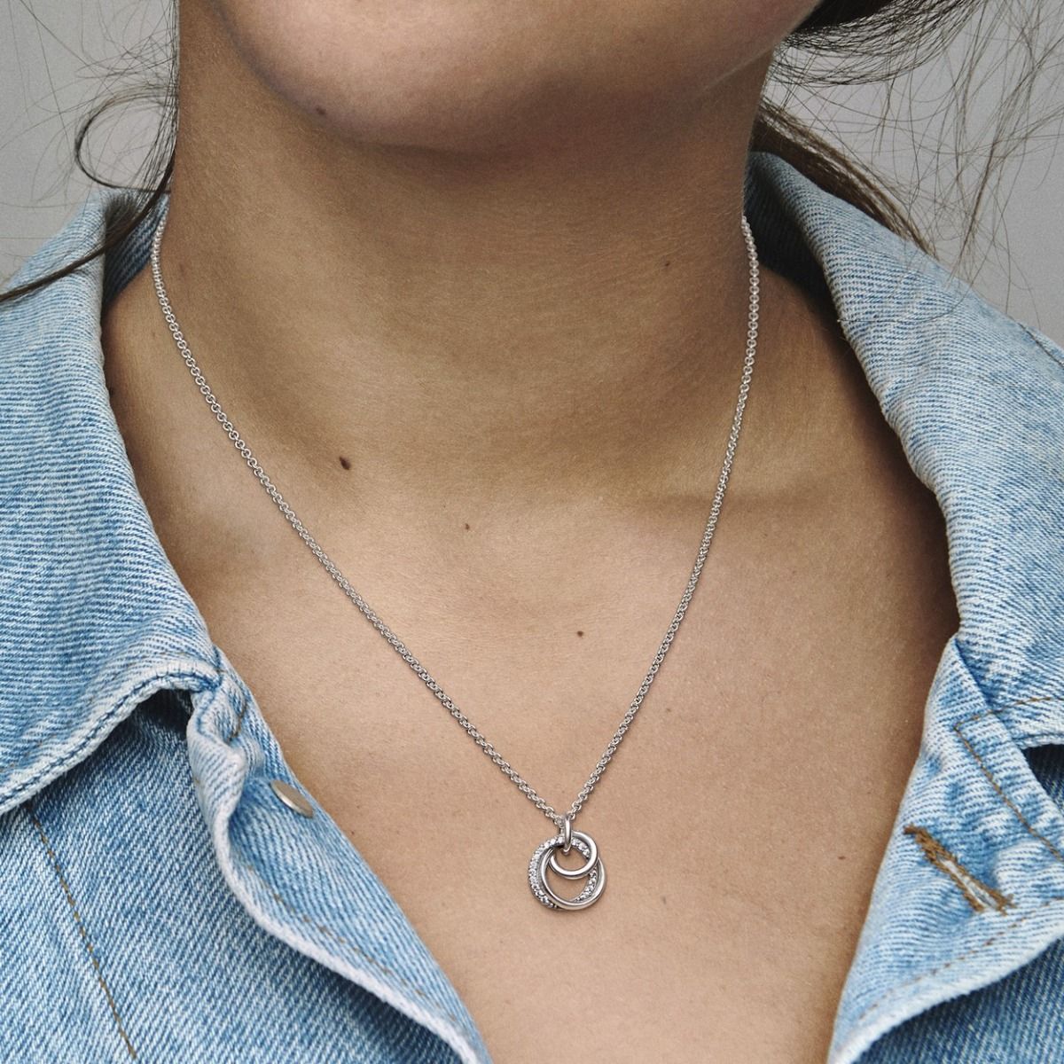 Pandora Family Always Encircled Pendant Necklace 391455C01, exclusief en kwalitatief hoogwaardig. Ontdek nu!