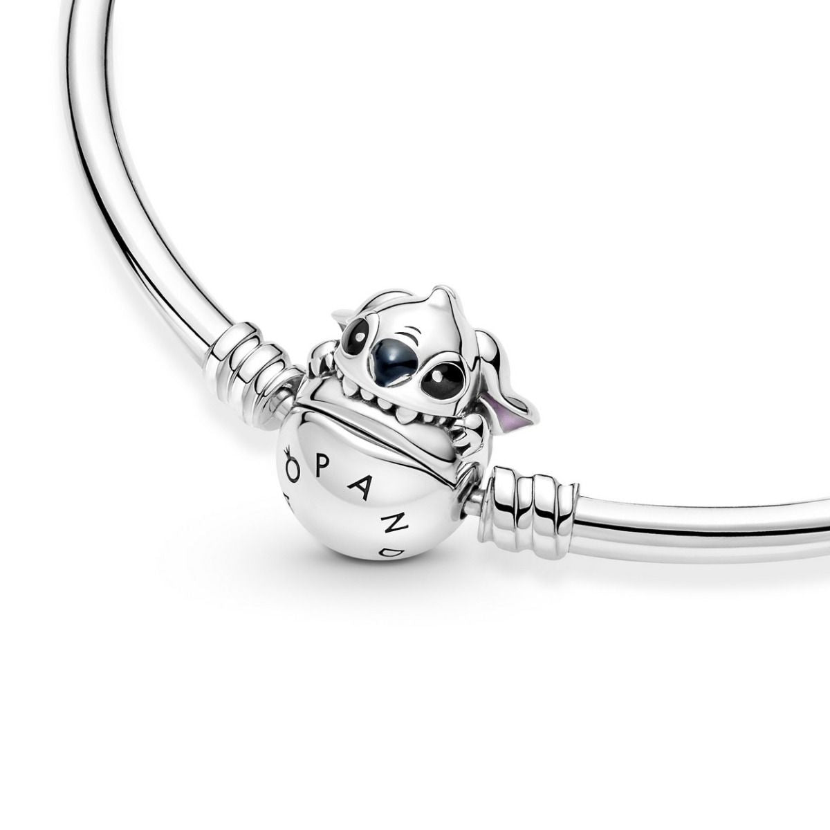 Pandora Moments Disney Stitch Biting Clasp Bangle 591683C01, exclusief en kwalitatief hoogwaardig. Ontdek nu!