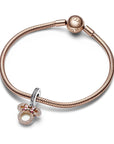Pandora Disney Minnie Mouse Silhouet Dubbele Hangende Bedel 782615C01, exclusief en kwalitatief hoogwaardig. Ontdek nu!