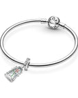 Pandora Disney Belle en het Beest Betoverde Roos Hangende Bedel 790024C01, exclusief en kwalitatief hoogwaardig. Ontdek nu!
